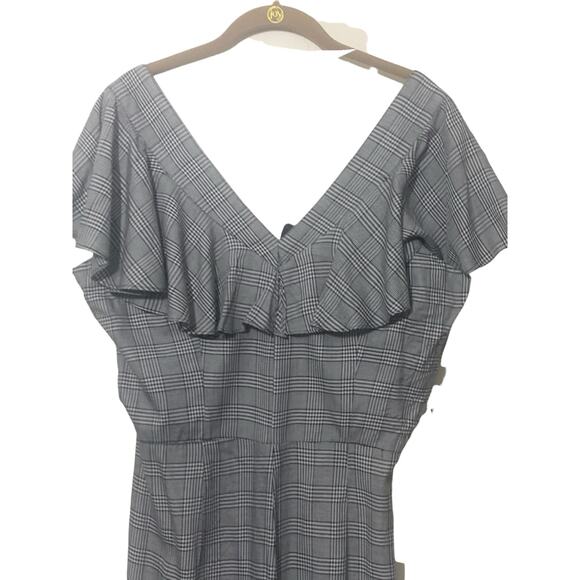 Laundry by Shelli Segal Glen Plaid Jumpsuit Cropped One Pc BLack White sz 12‎ - Picture 5 of 12